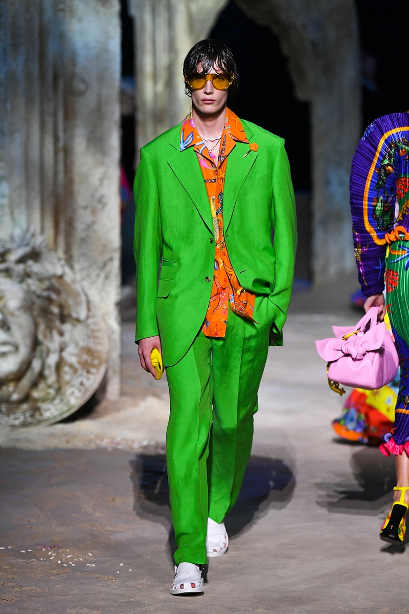 versace spring summer 2021 collection paris fashion week pfw adut akech irina shayk