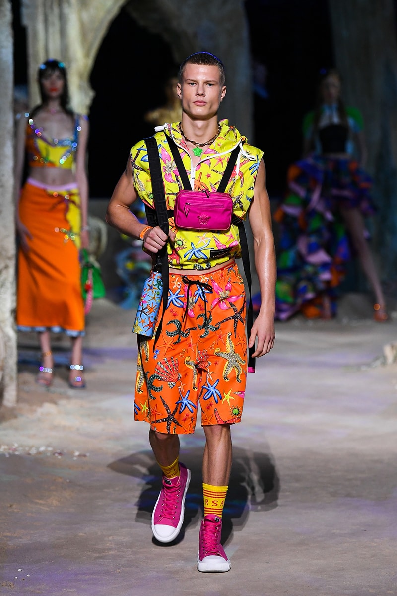 versace spring summer 2021 collection paris fashion week pfw adut akech irina shayk