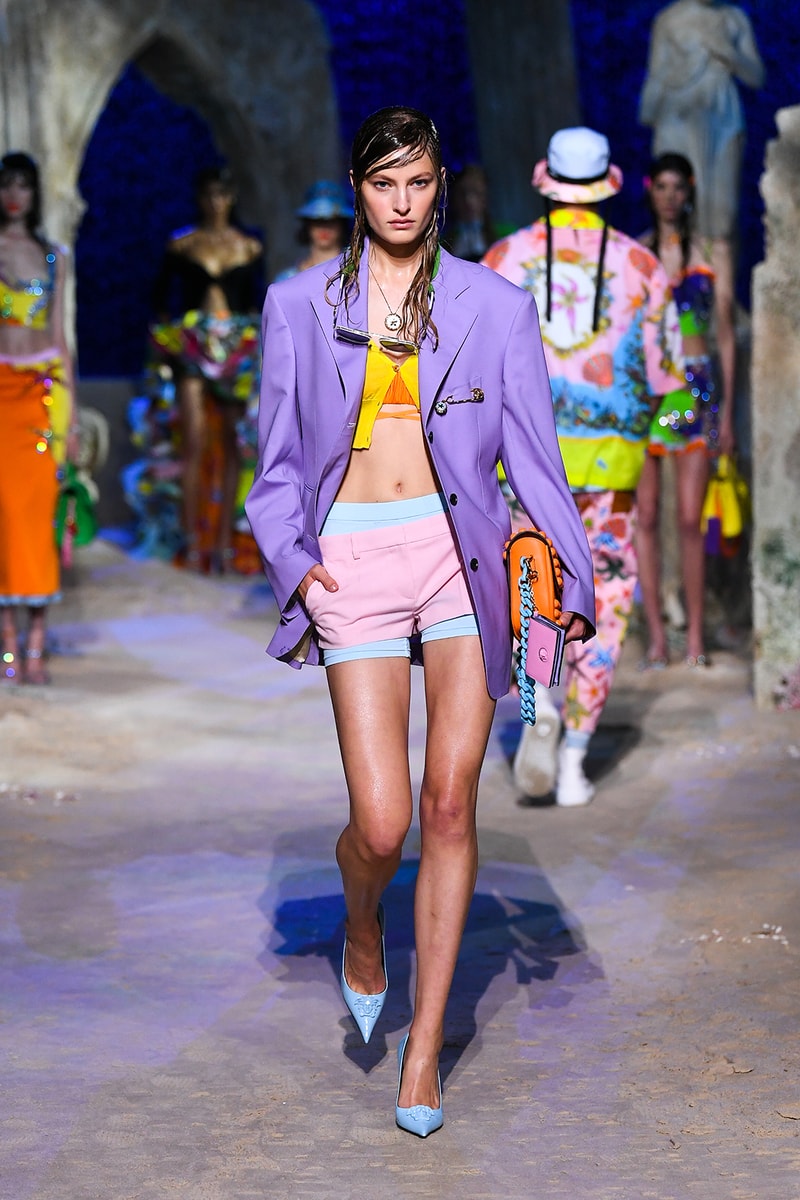 versace spring summer 2021 collection paris fashion week pfw adut akech irina shayk