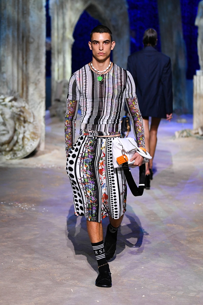 versace spring summer 2021 collection paris fashion week pfw adut akech irina shayk