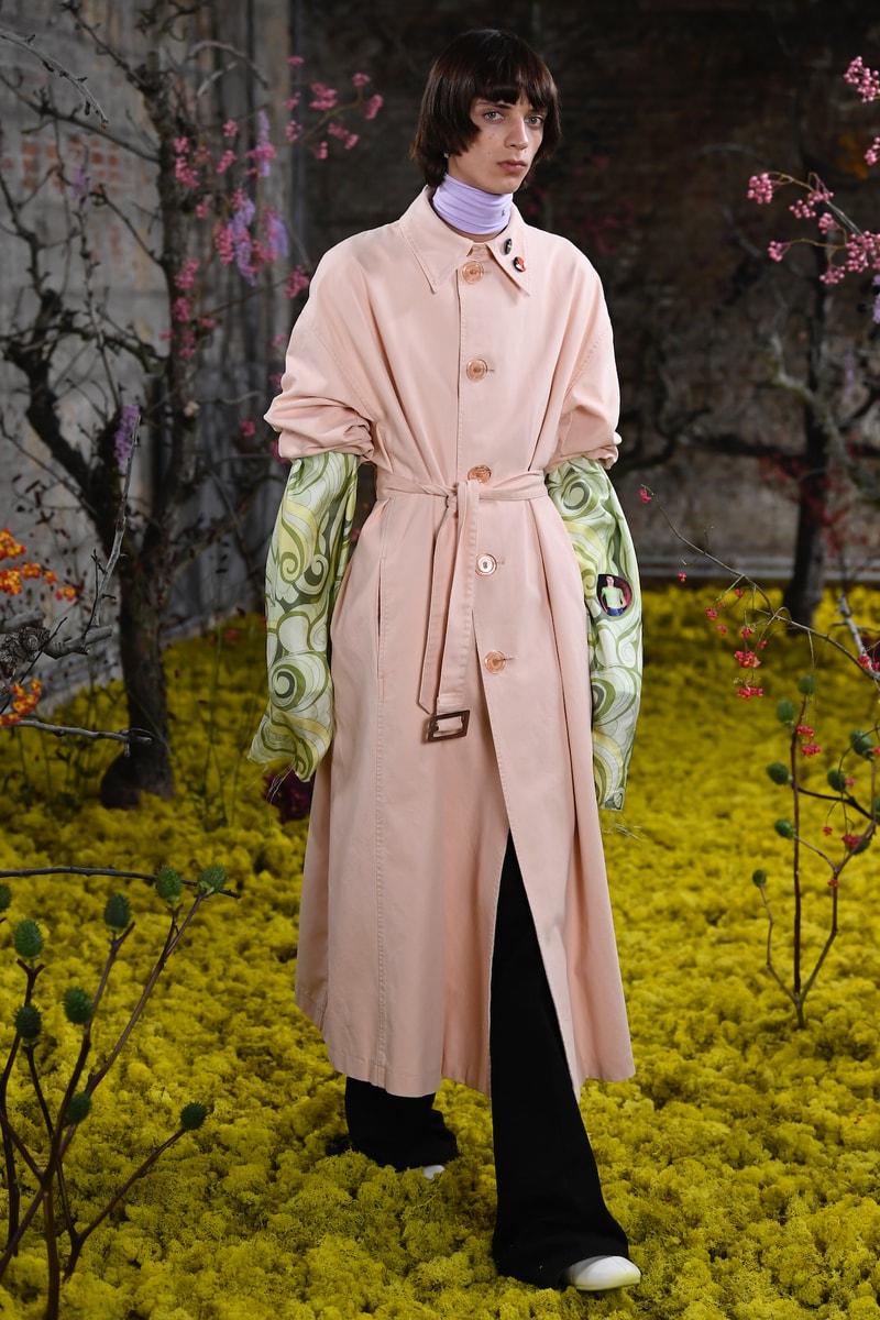 Raf Simons Womenswear Collection "Teenage Dream" Menswear Spring Summer 2021 