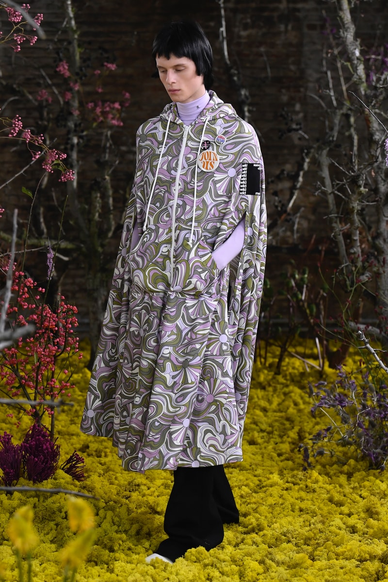 Raf Simons Womenswear Collection "Teenage Dream" Menswear Spring Summer 2021 