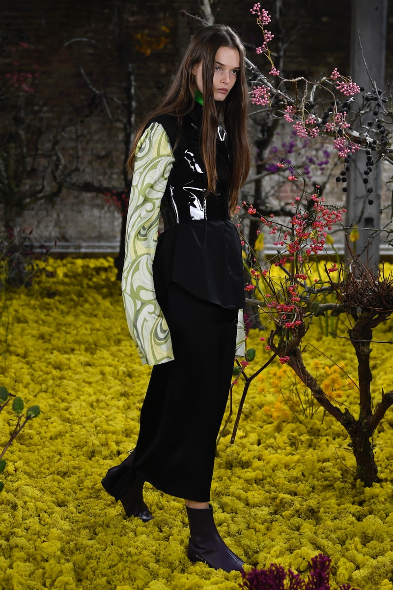 Raf Simons Womenswear Collection "Teenage Dream" Menswear Spring Summer 2021 
