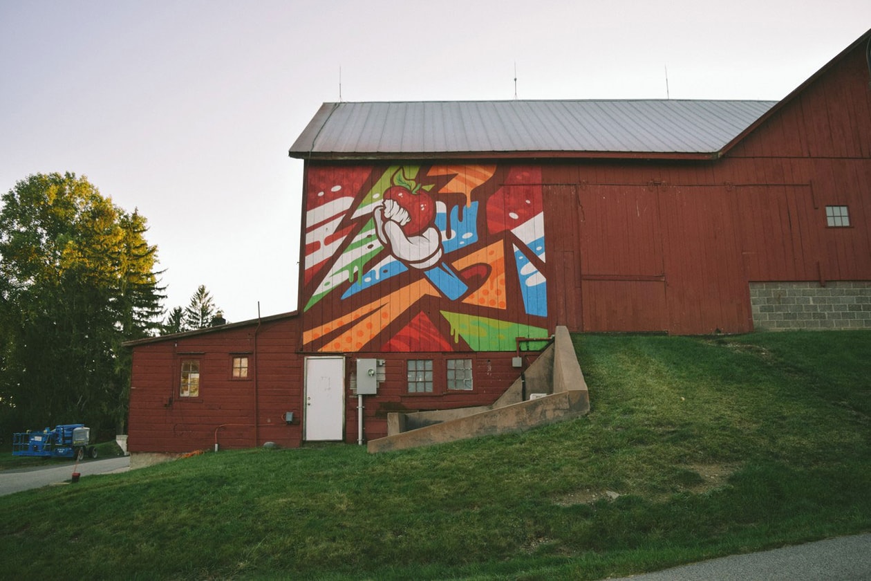 Crisp Apple Unfiltered flavor leading cider spray technique artist mural