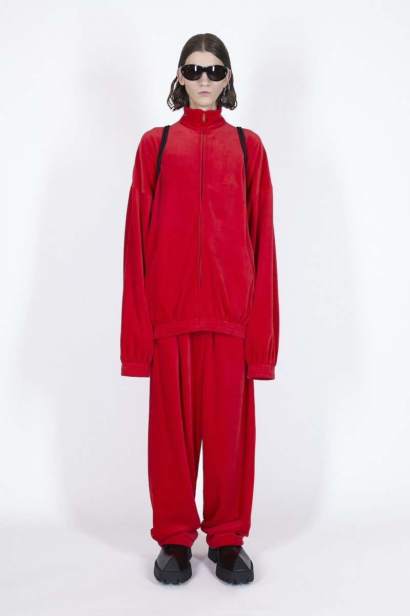 balenciaga spring summer 2021 collection paris fashion week pfw outerwear jackets hoodies slides slippers sweatpants shirts demna gvasalia