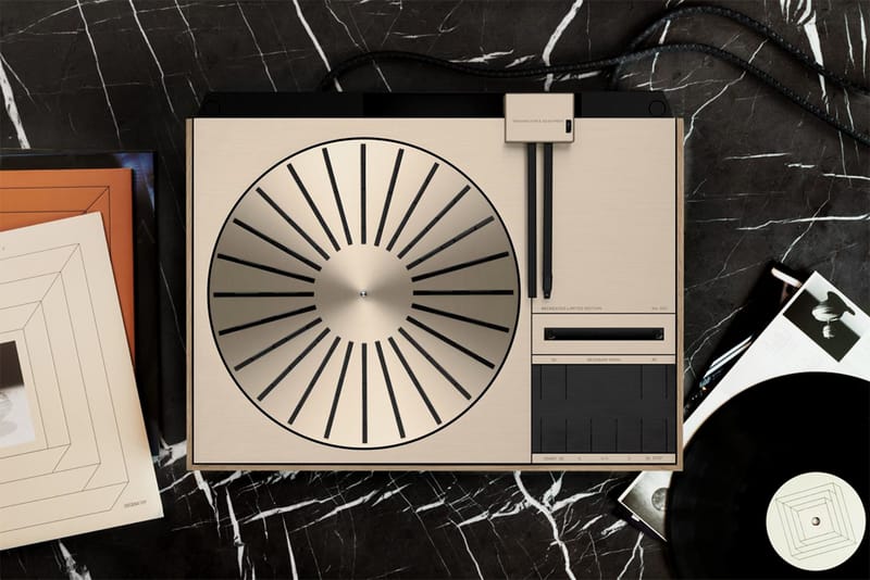 Bang & Olufsen Recreates Its '70s Beogram 4000c Turntable