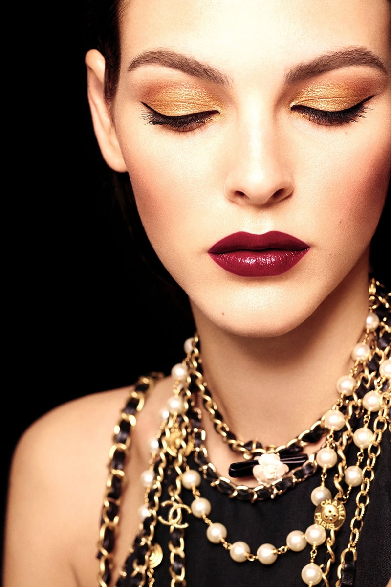 chanel beauty holiday collection lipsticks blush powders eyeshadows nail polish rouge allure le vernis 