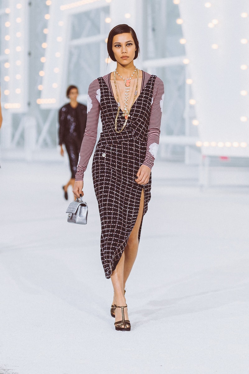 chanel spring summer 2021 collection ready to wear blackpink jennie k-pop