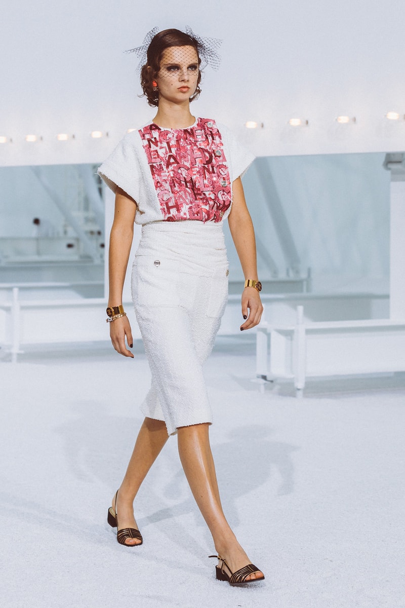 chanel spring summer 2021 collection ready to wear blackpink jennie k-pop