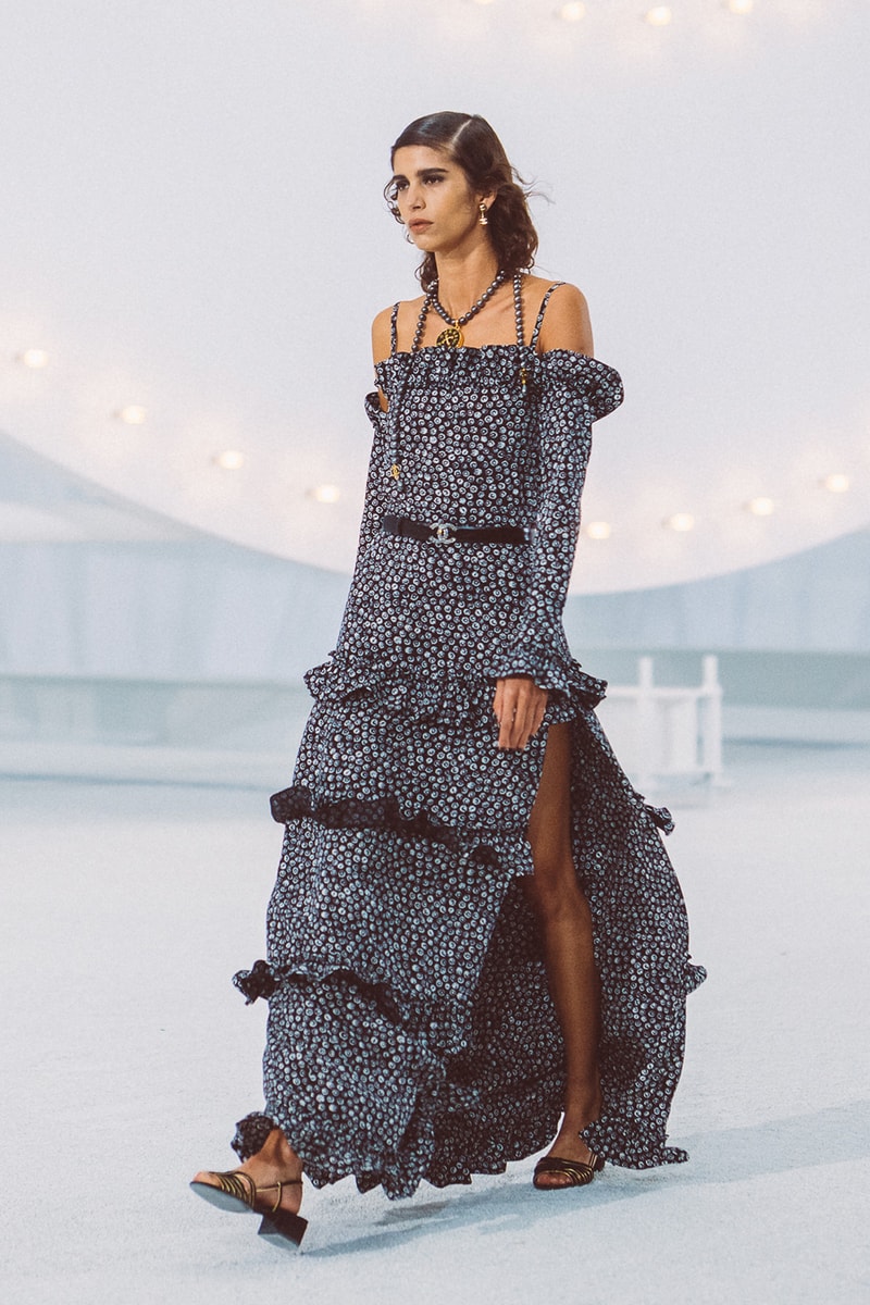chanel spring summer 2021 collection ready to wear blackpink jennie k-pop