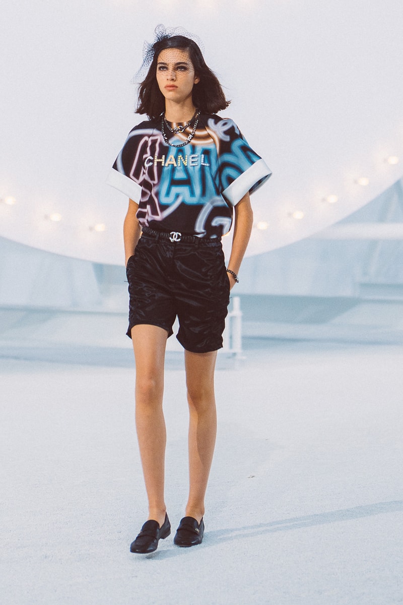 chanel spring summer 2021 collection ready to wear blackpink jennie k-pop