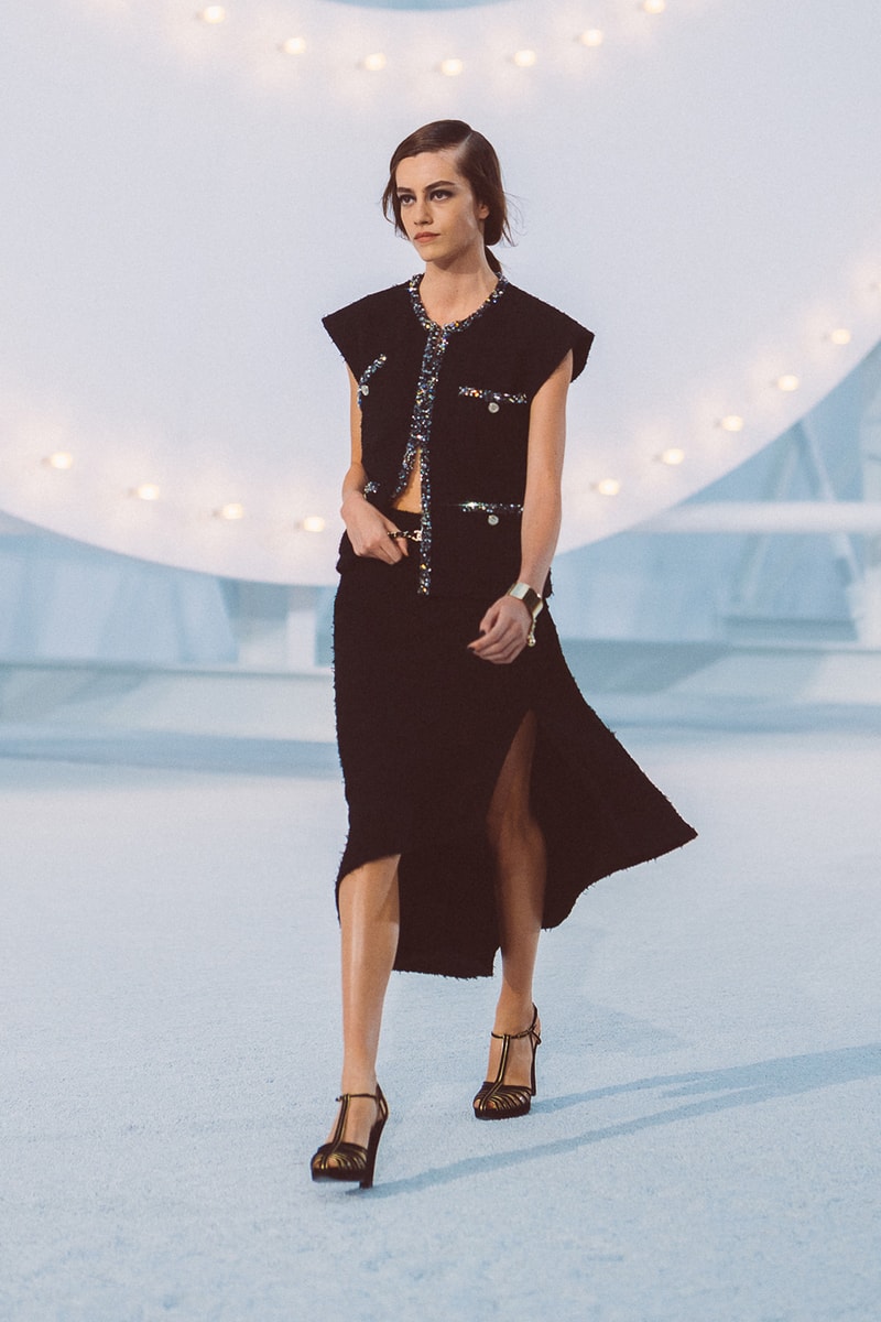 chanel spring summer 2021 collection ready to wear blackpink jennie k-pop