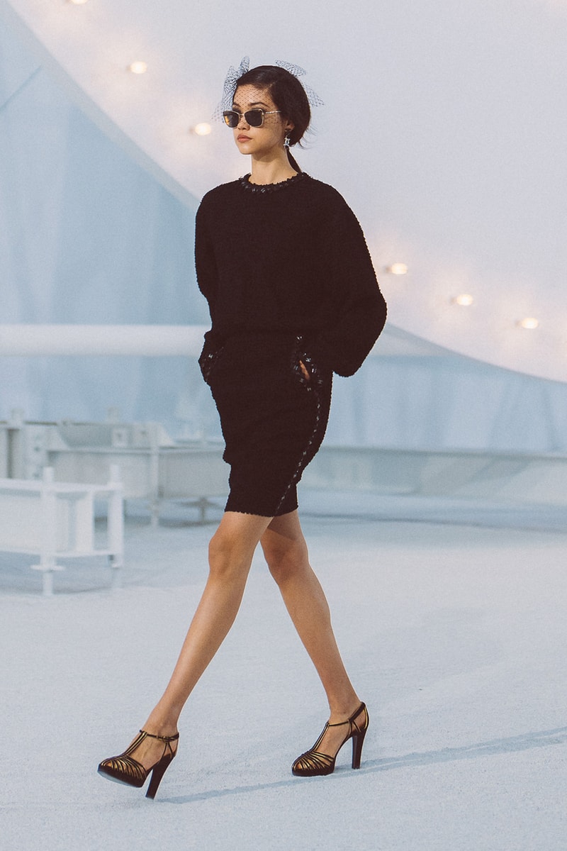 chanel spring summer 2021 collection ready to wear blackpink jennie k-pop