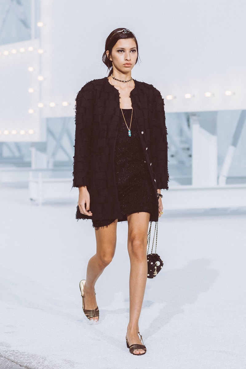 chanel spring summer 2021 collection ready to wear blackpink jennie k-pop