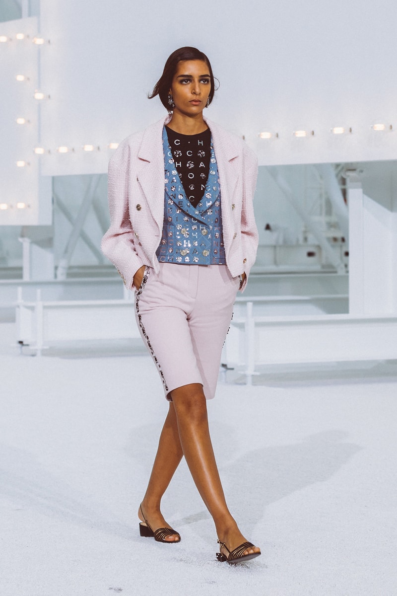 chanel spring summer 2021 collection ready to wear blackpink jennie k-pop