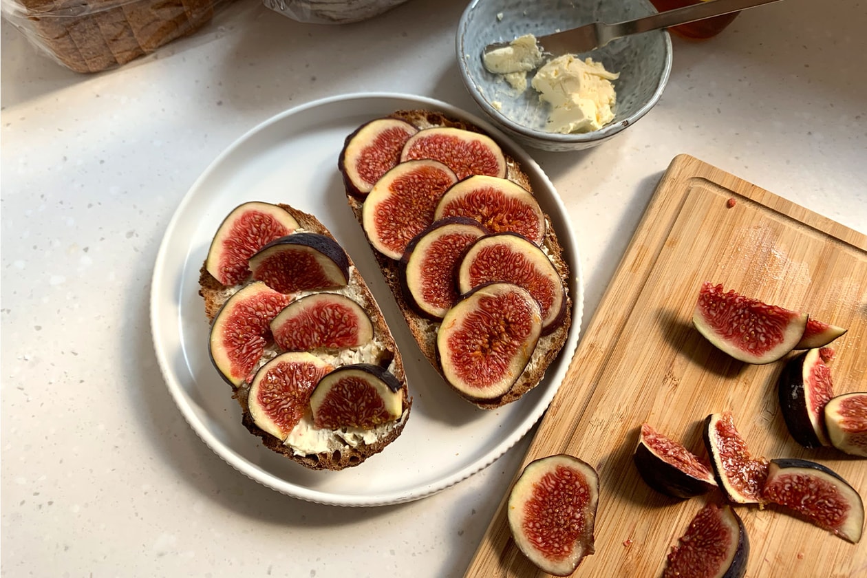 fig cream cheese honey sourdough toast recipes bread fall fruit food breakfast brunch