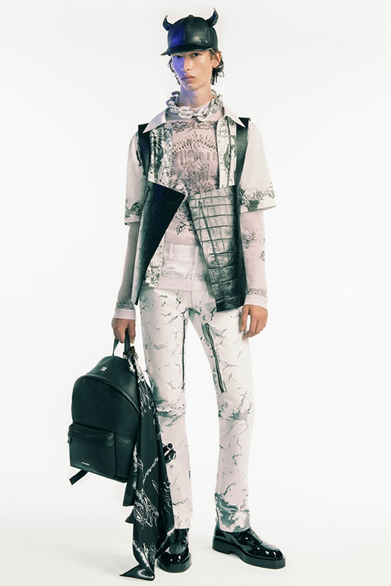 givenchy matthew williams spring summer 2021 first debut collection hardware chains tryp toe heels marshmallow slides