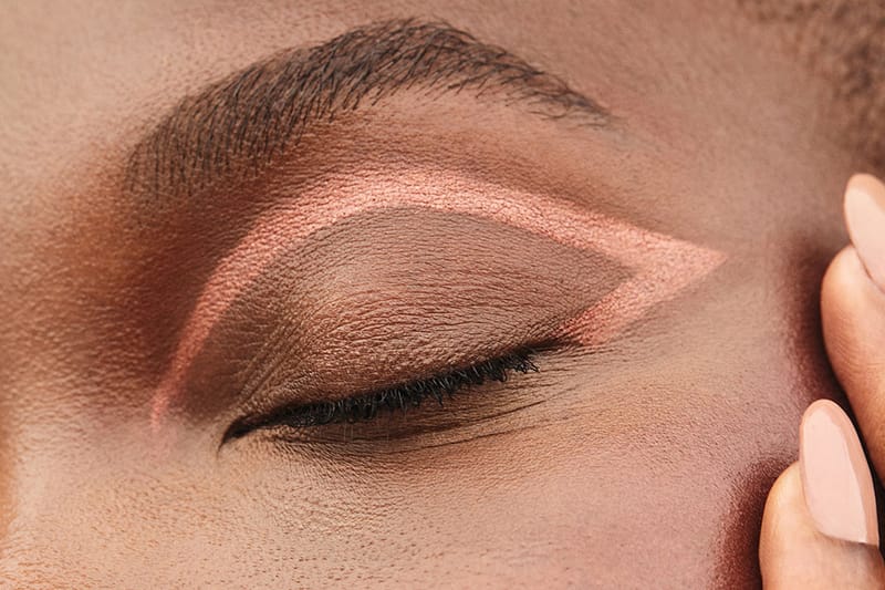 ILIA Beauty Unveils Vegan Liquid Powder Chromatic Eye Tints