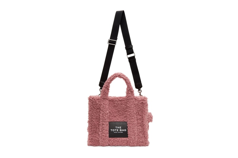 marc jacobs sherpa tote bag the small traveler pink blue black fall winter accessories price