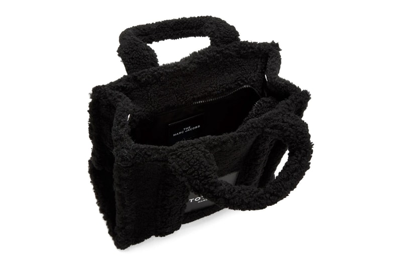 marc jacobs sherpa tote bag the small traveler pink blue black fall winter accessories price