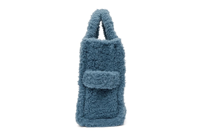 marc jacobs sherpa tote bag the small traveler pink blue black fall winter accessories price