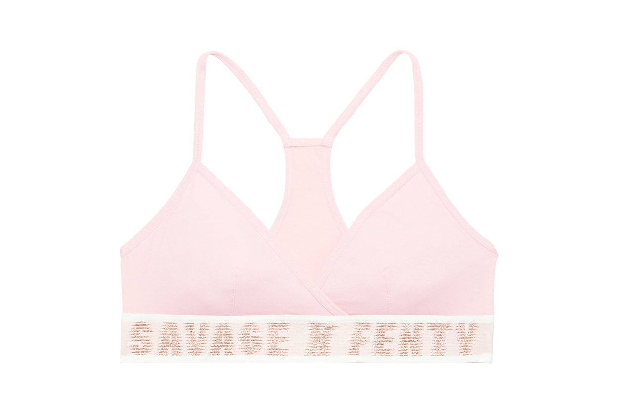 Rihanna Read Full Article Savage X Fenty Spotlights Breast Cancer Survivors in New Lingerie Campaign 2020 Collection Campaign Bra Nykia