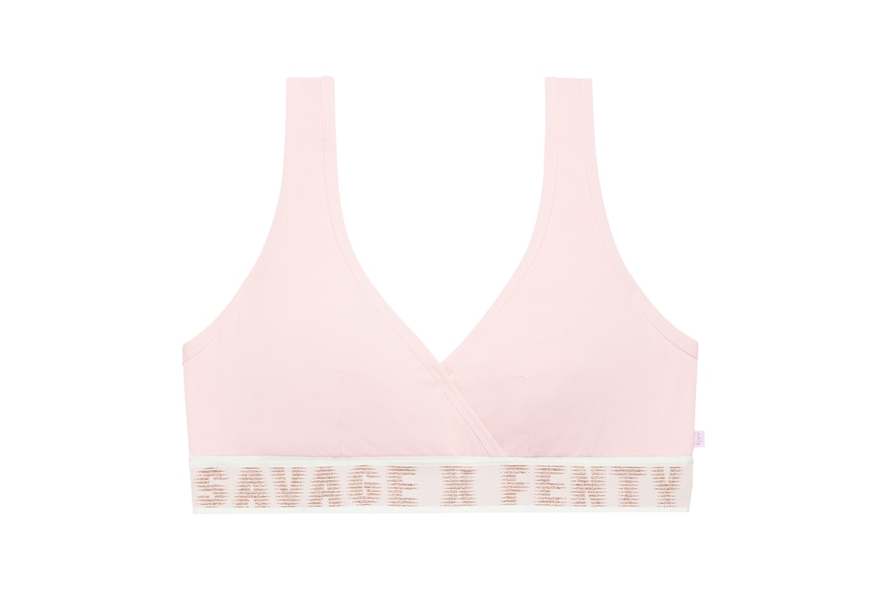 Rihanna Read Full Article Savage X Fenty Spotlights Breast Cancer Survivors in New Lingerie Campaign 2020 Collection Campaign Bra Nykia