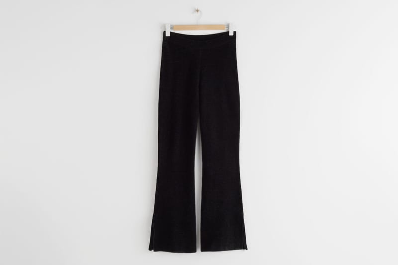 Best Flared Leggings and Yoga Pants to 