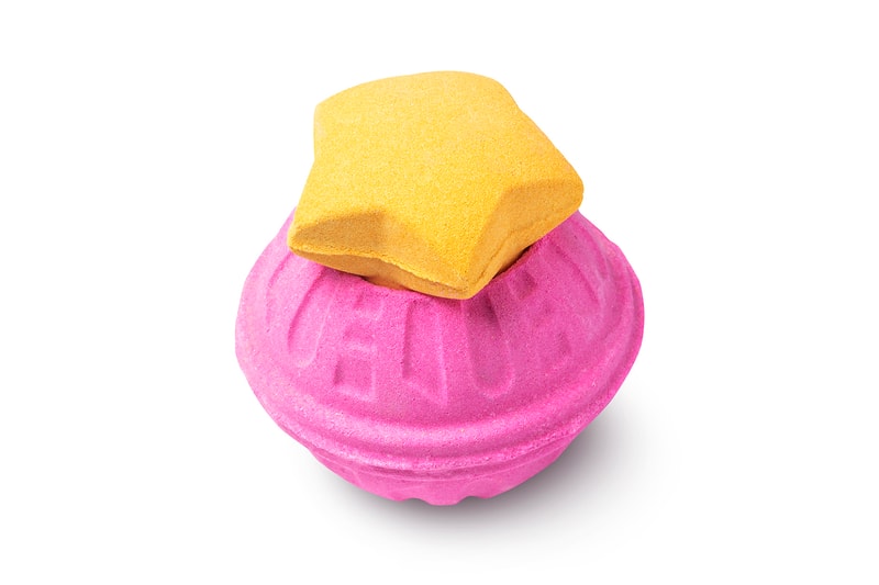 Lush Cosmetics Holiday Christmas Bath Bomb Collection Candy Cane Polar Bear Mistletoe