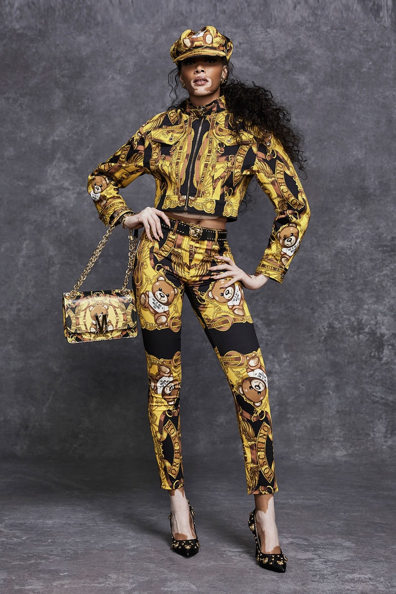 moschino pre fall 2021 womenswear collection lookbook jeremy scott winnie harlow sweatsuit dresses designer bag