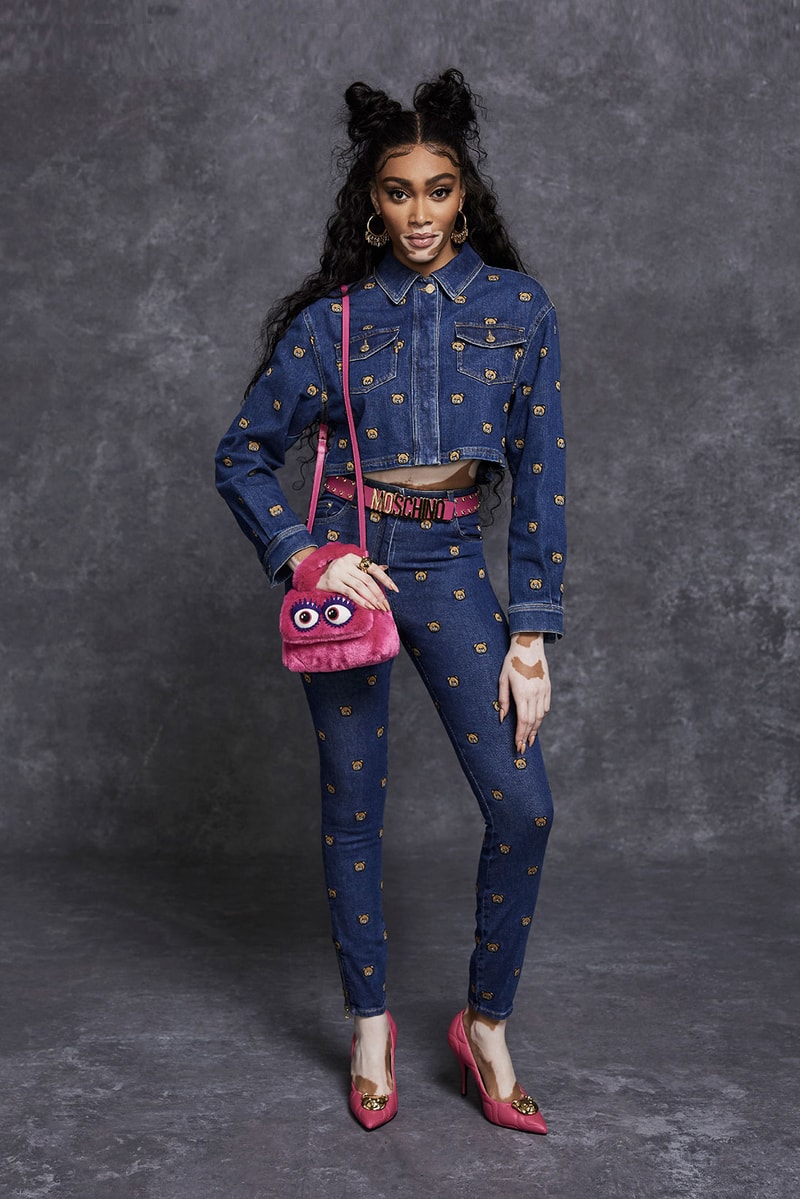 moschino pre fall 2021 womenswear collection lookbook jeremy scott winnie harlow sweatsuit dresses designer bag