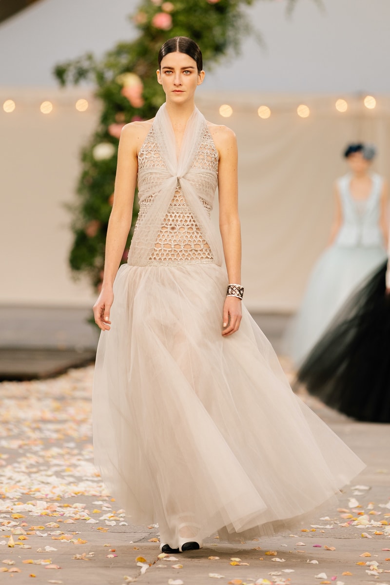 2021 new fashion dress Discover 310 Fashion dresses 2021 and dolce and gabbana spring 2021 ideas