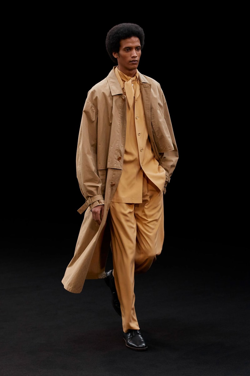 lemaire fall winter collection lookbook flaneur coats layered outfits oversized blazers christophe sarah linh tran 