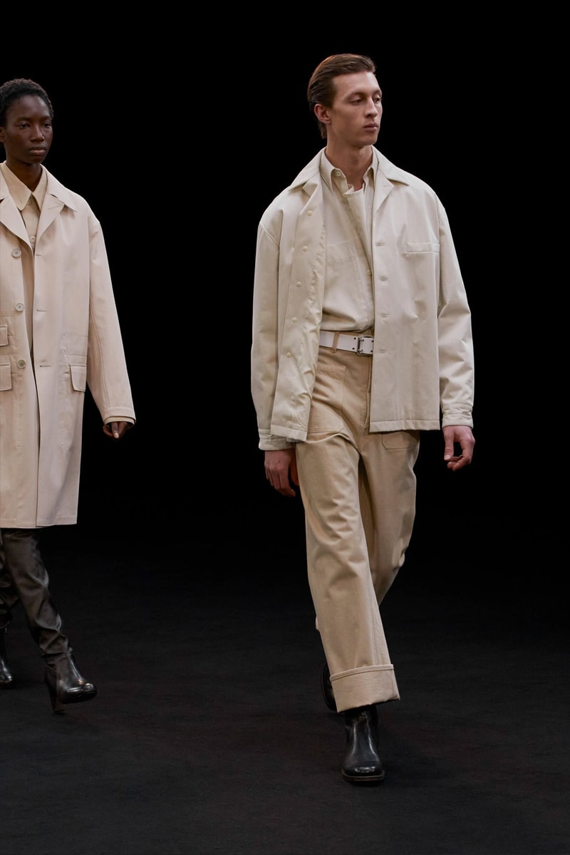lemaire fall winter collection lookbook flaneur coats layered outfits oversized blazers christophe sarah linh tran 