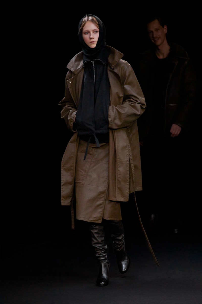 lemaire fall winter collection lookbook flaneur coats layered outfits oversized blazers christophe sarah linh tran 