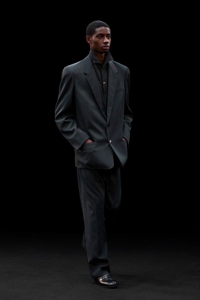 lemaire fall winter collection lookbook flaneur coats layered outfits oversized blazers christophe sarah linh tran 