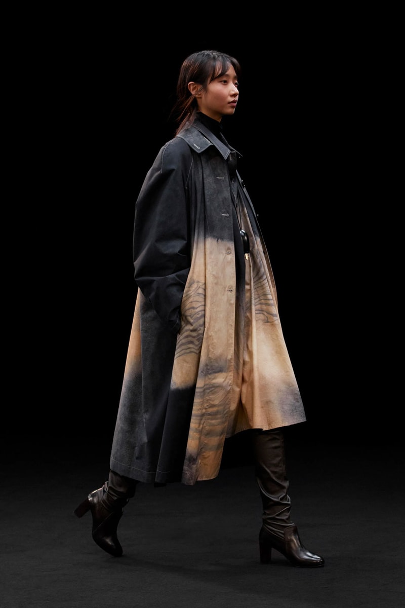 lemaire fall winter collection lookbook flaneur coats layered outfits oversized blazers christophe sarah linh tran 