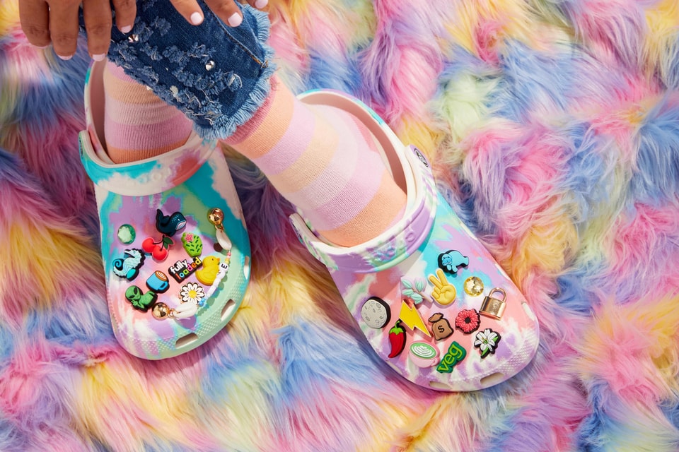 Crocs Rainbow Clogs Collection Release | Hypebae display picture 3