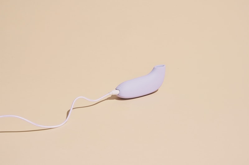 dame products aer sex toy clitoral stimulator pressure wave suction