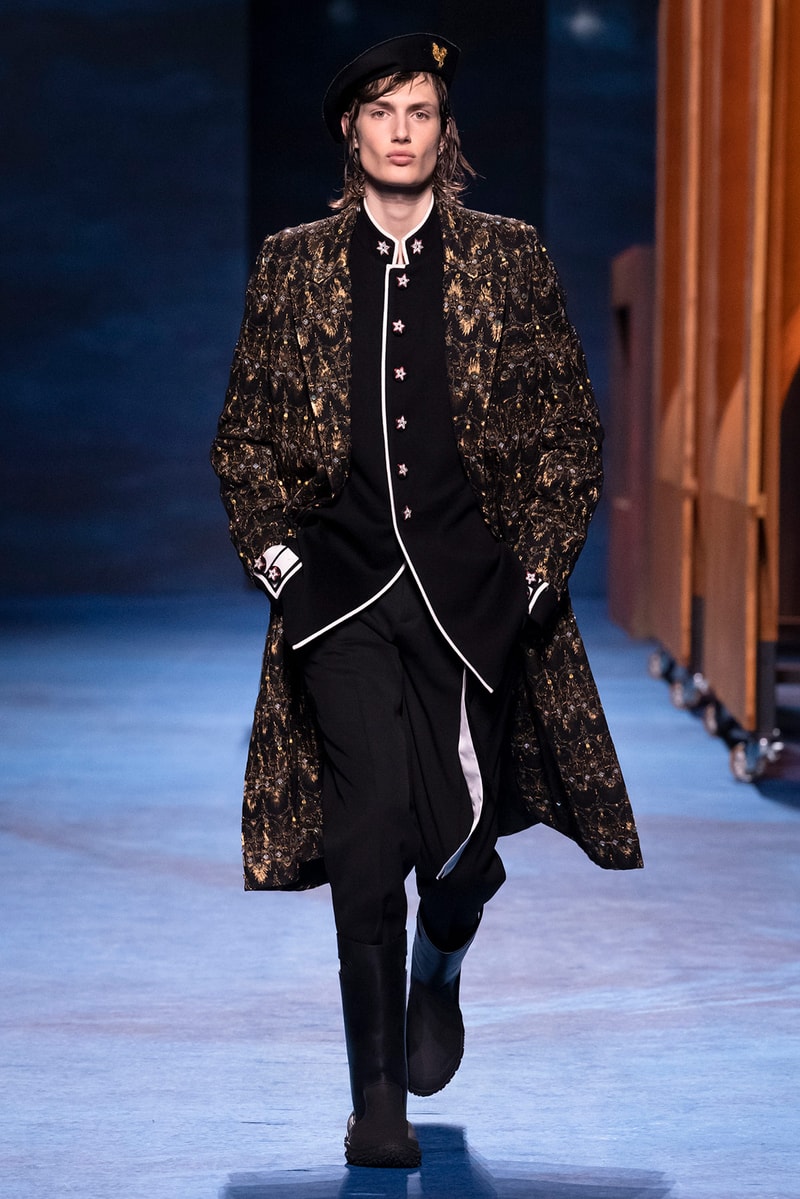 dior mens fall winter collection paris fashion week pfw kim jones runway show jackets coats hats bags pants