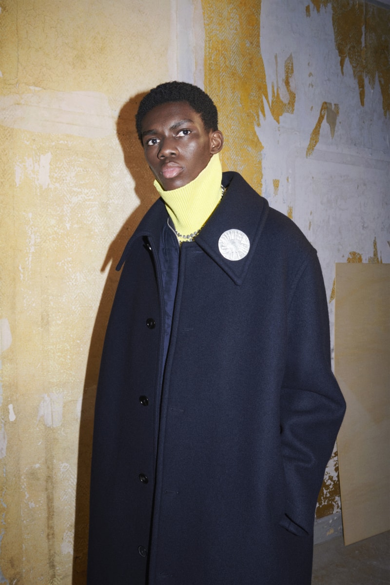 jil sander menswear fall winter fw21 collection lookbook black coat yellow collar knitwear sweater