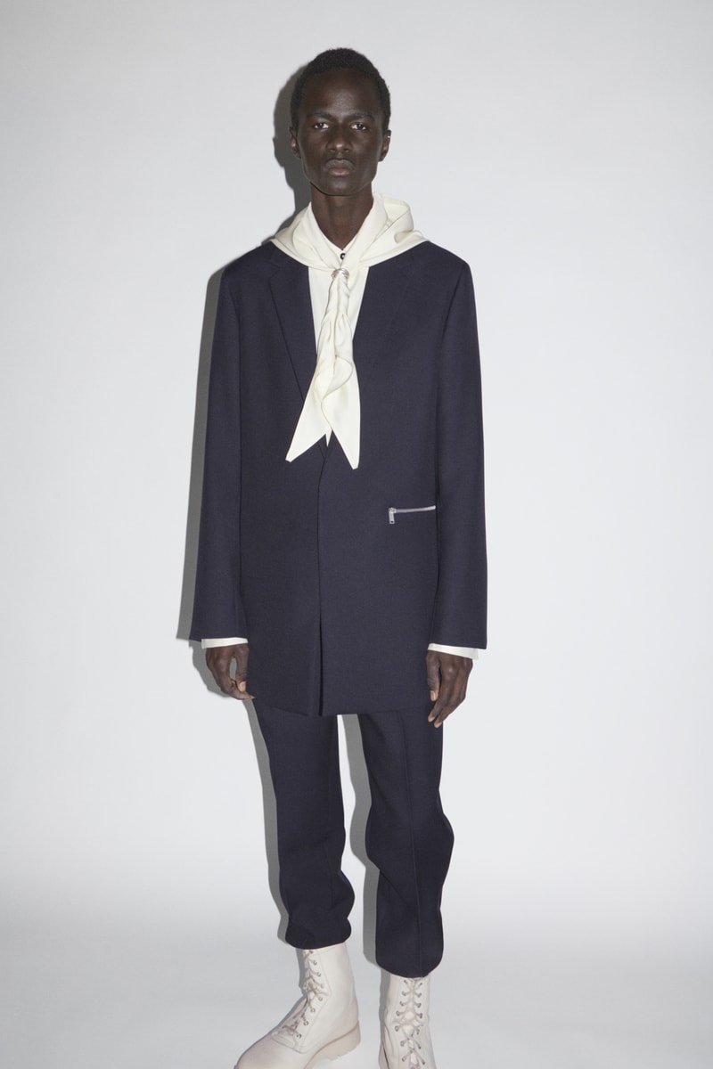 jil sander menswear fall winter fw21 collection lookbook black suit boots