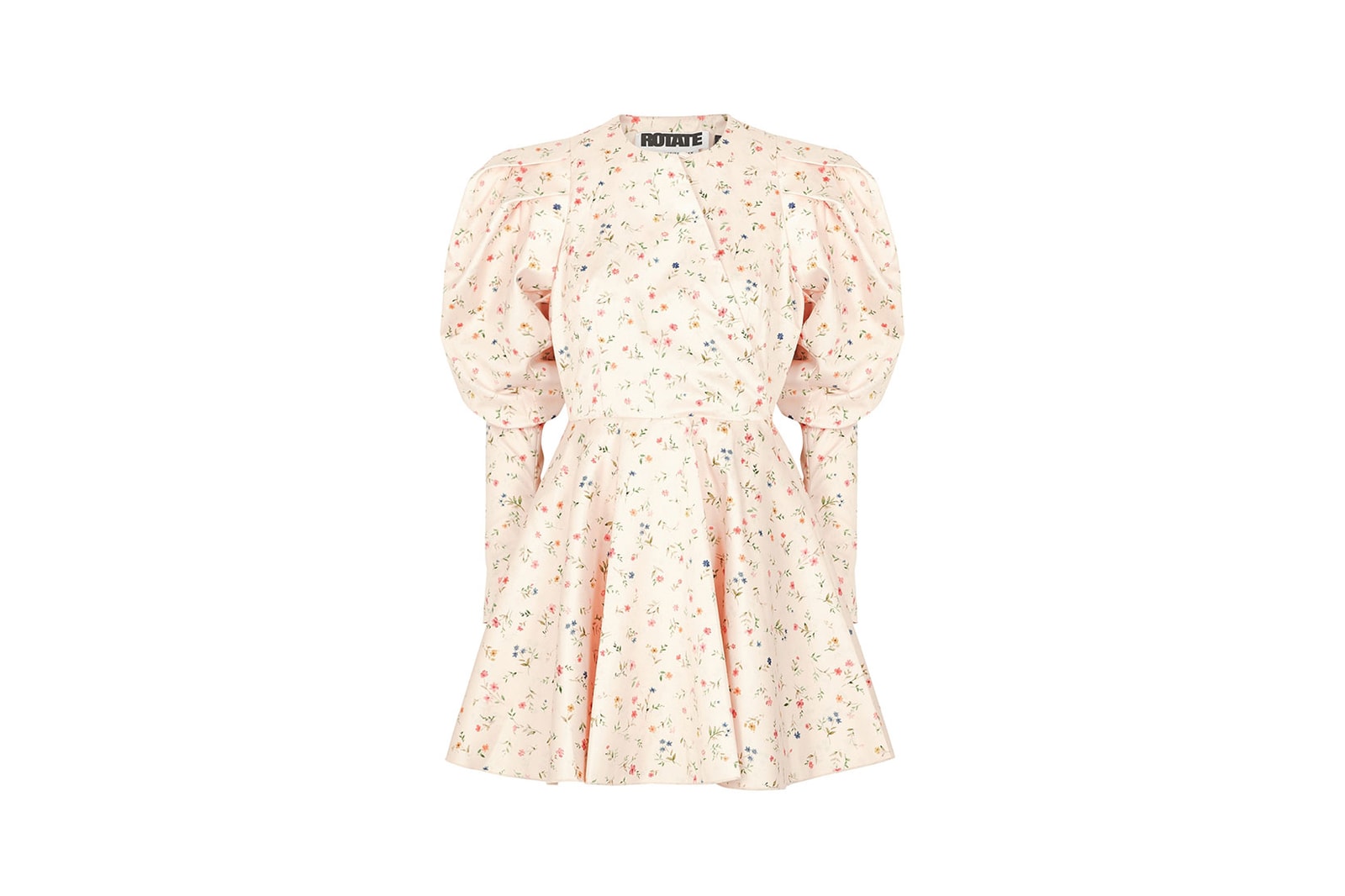 bridgerton costume outfits dresses simon basset daphne penelope featherington eloise regé jean page phoebe dynevor nicola coughlan claudia jessie netflix