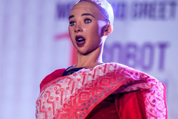 Sophia the Robot Could Be Coming to a Store Near You