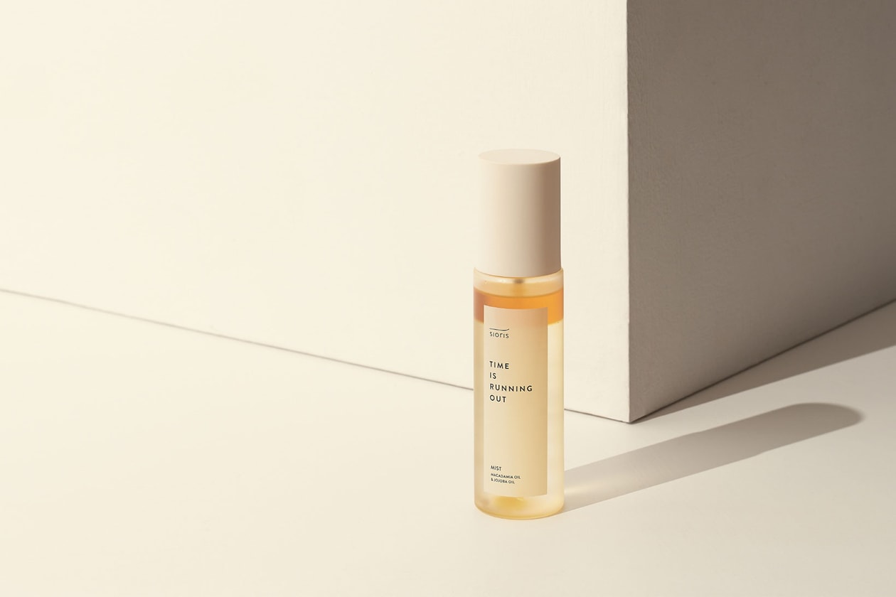 sustainable eco-friendly korean beauty brands sioris time is running out face mist