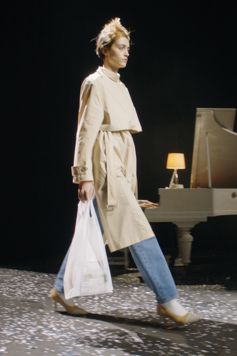 mm6 maison margiela fall winter collection paris fashion week pfw outerwear jacket denim jeans bag