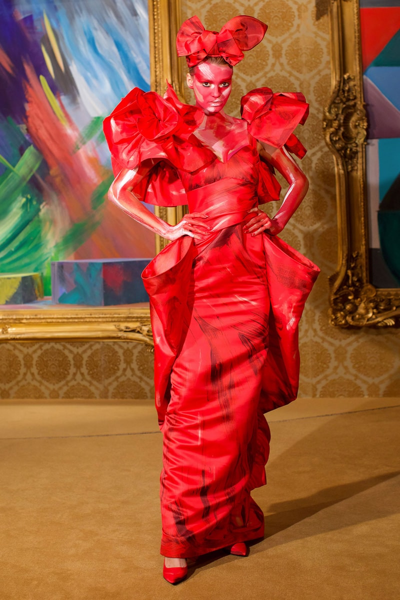 moschino fall winter fw21 collection jungle red show jeremy scott paint print pattern dress gown
