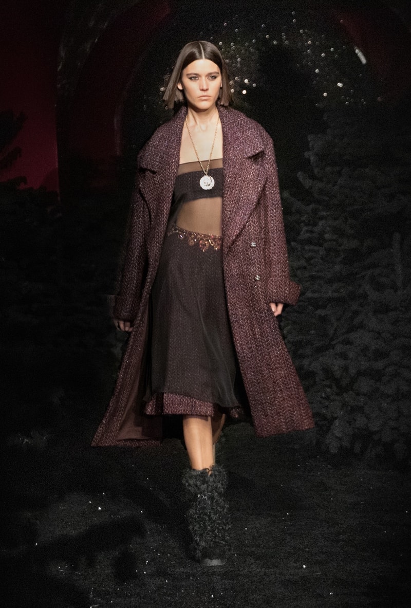 Chanel Fall/Winter 2021 Ready-to-Wear Collection Virginie Viard 70s Inspiration Karl Lagerfeld