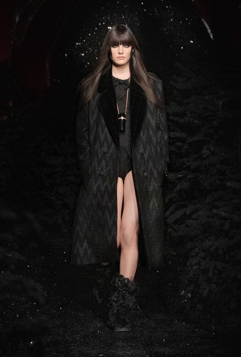 Chanel Fall/Winter 2021 Ready-to-Wear Collection Virginie Viard 70s Inspiration Karl Lagerfeld