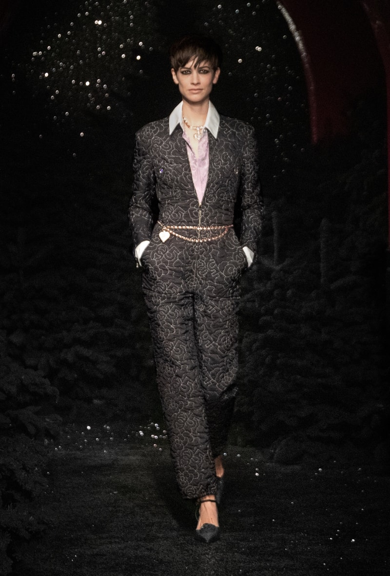 Chanel Fall/Winter 2021 Ready-to-Wear Collection Virginie Viard 70s Inspiration Karl Lagerfeld